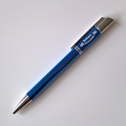металлическая ручка с нажимным механизмом